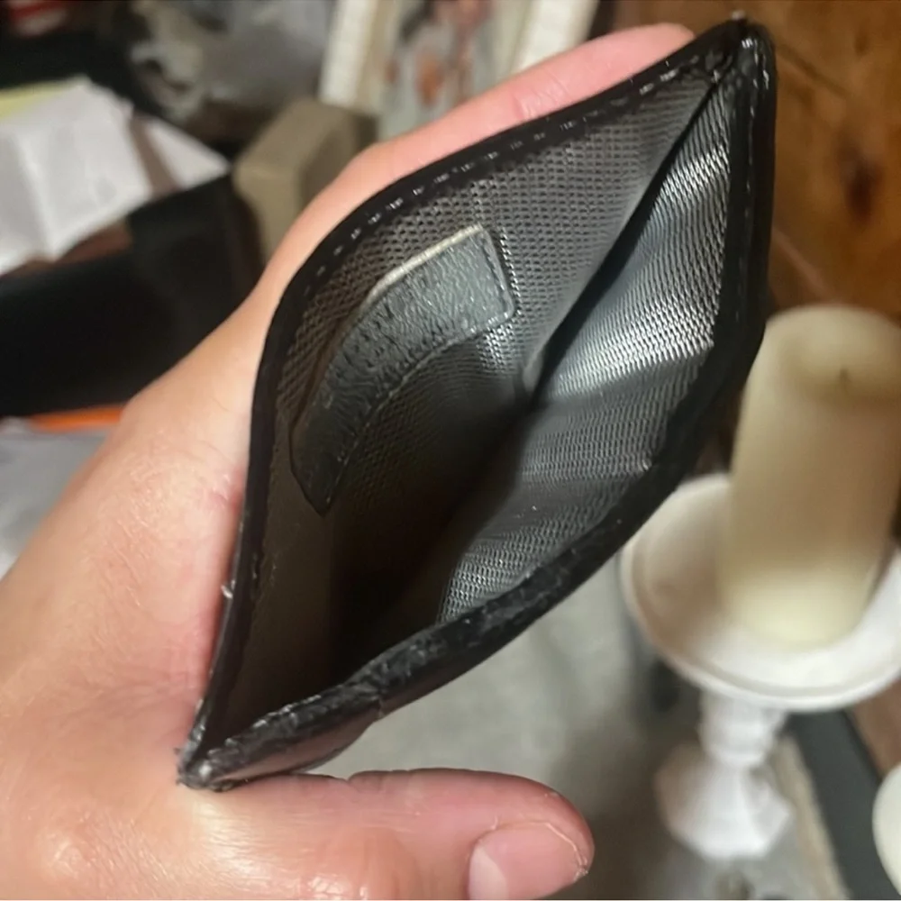 CHANEL BLACK QUILTED LAMBSKIN CARDHOLDER WALLET